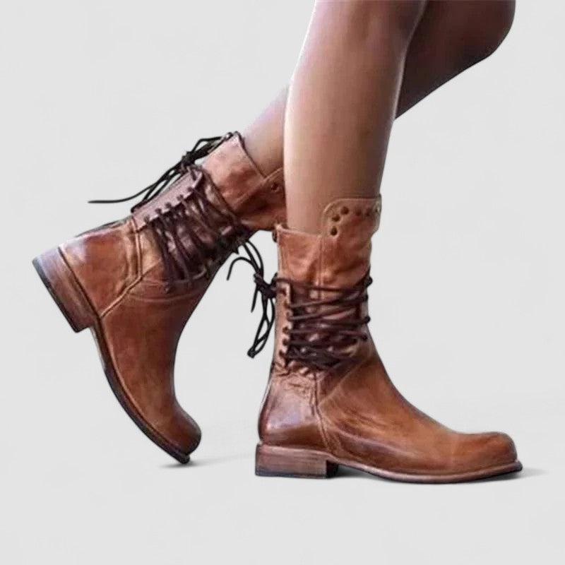 Mae | Botas camperas de piel con cordones
