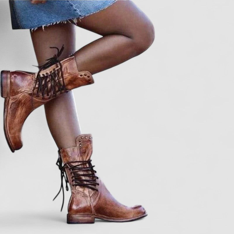 Mae | Botas camperas de piel con cordones