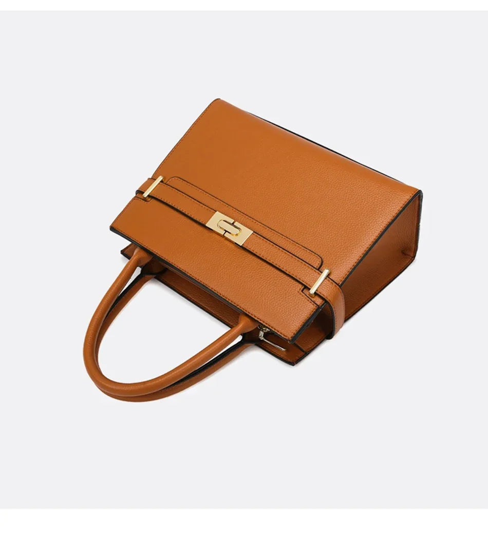 Classique | Bolso de mano estructurado