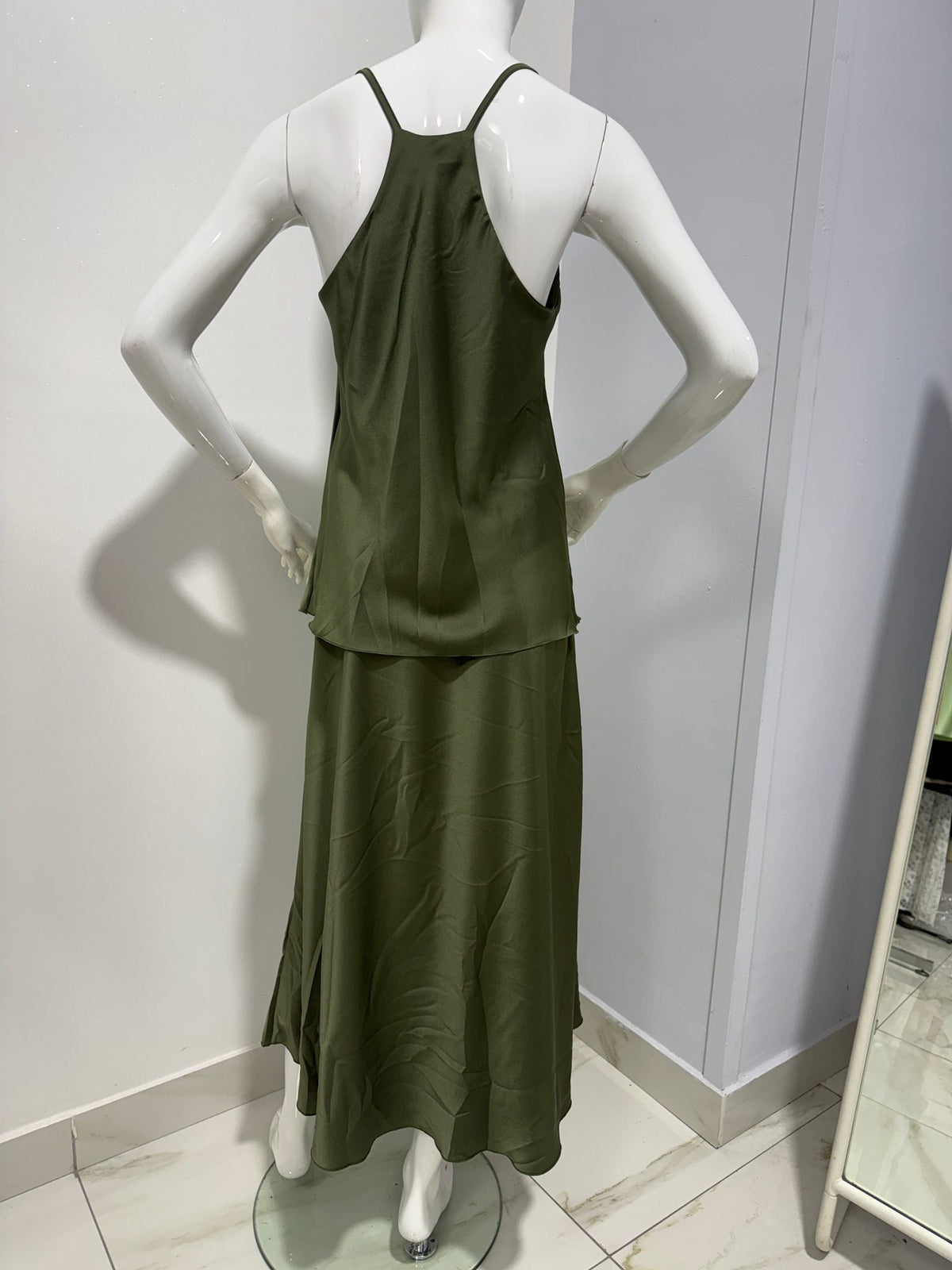 Conjunto Larry: top y falda