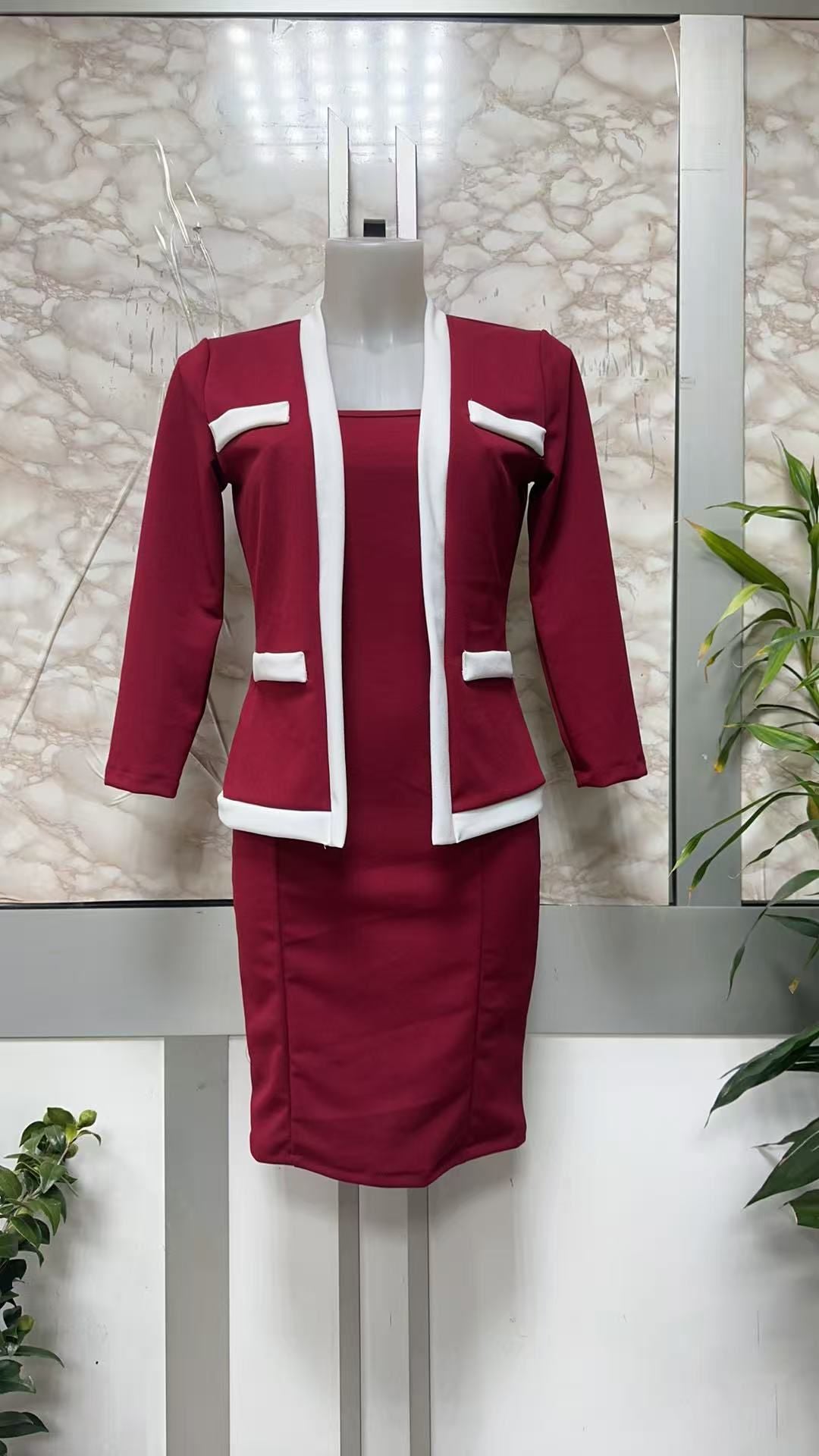 Conjunto Gaia: vestido y chaqueta